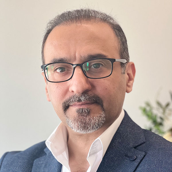 الدكتور سامان انور واحد الدكتور سامان انور واحد