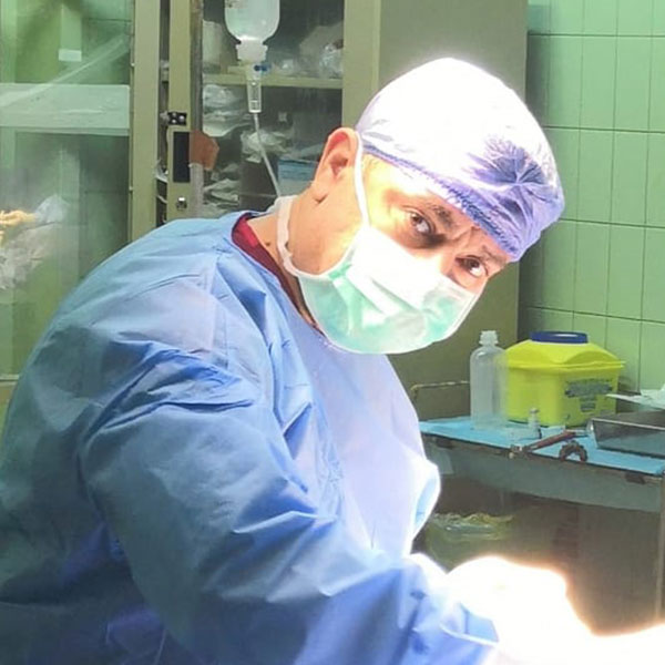 الدكتور مقدام محمد حمادي المياحي  الدكتور مقدام محمد حمادي المياحي